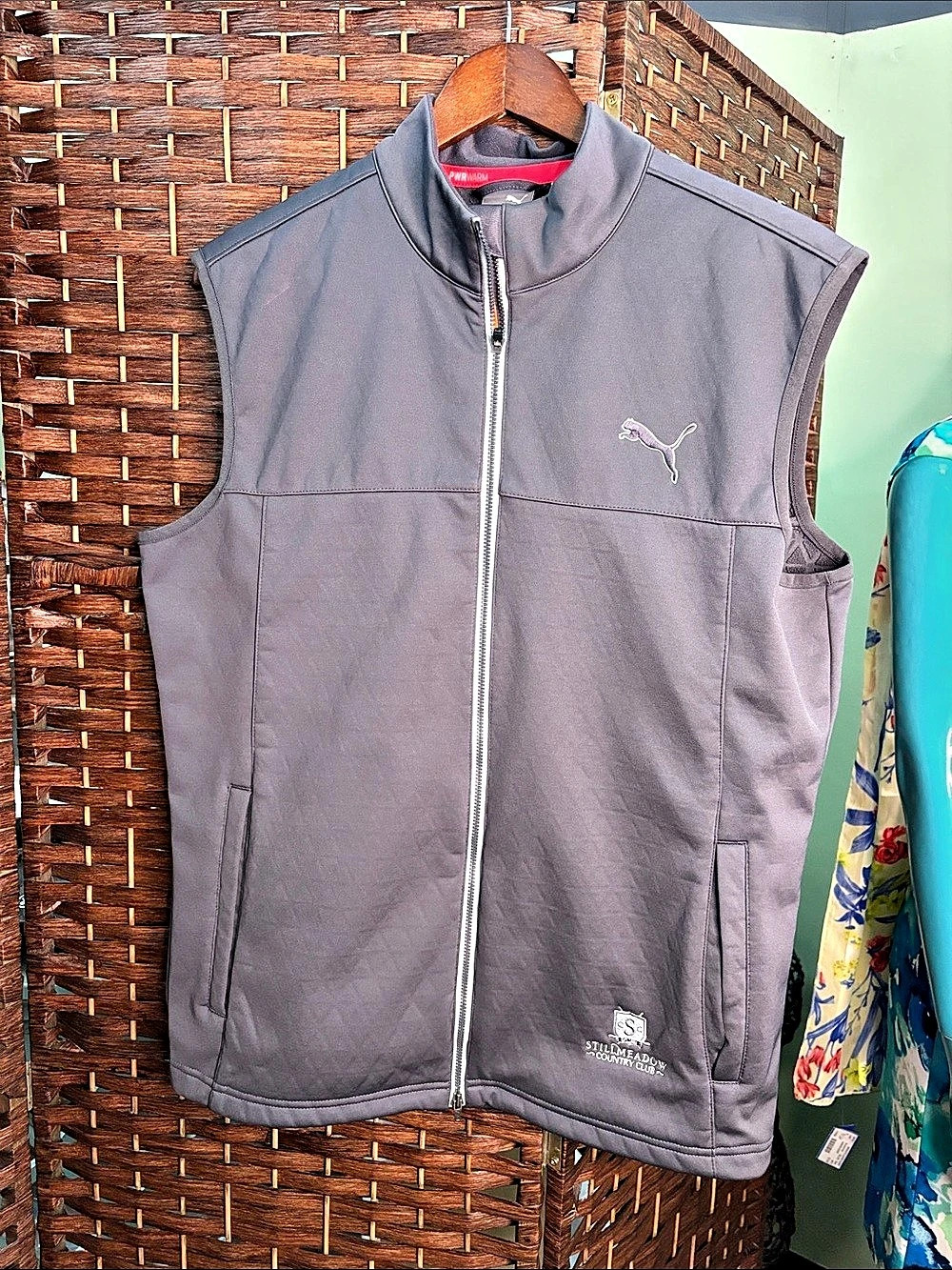Puma men’s Golf Vest Gray Size Medium